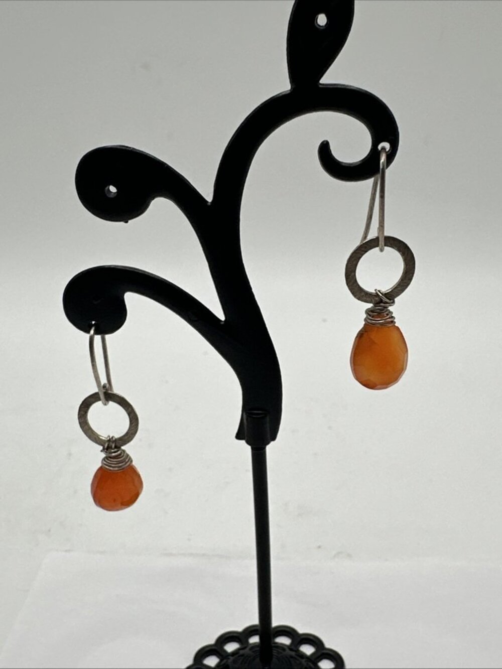 vintage artisan Faceted Carnelian Sterling Silver 1.5” Dangle Earrings